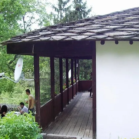 Dzhelepova Guest House- Pool Access Semesterbostad Bozhentsi