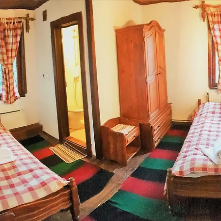 Dzhelepova Guest House- Pool Access Semesterbostad *