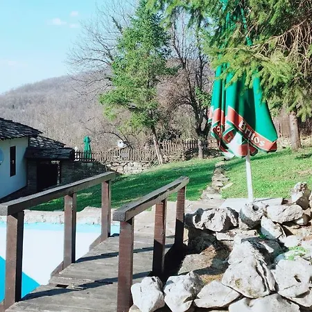 Dzhelepova Guest House- Pool Access *