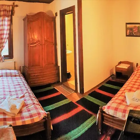 Dzhelepova Guest House- Pool Access * Bozhentsi