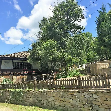 Dzhelepova Guest House- Pool Access *