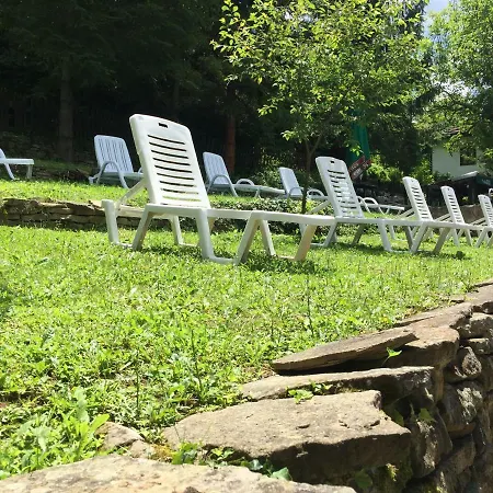 Dzhelepova Guest House- Pool Access Bozhentsi