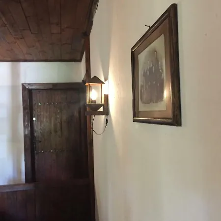 Semesterbostad Dzhelepova Guest House- Pool Access Bozhentsi