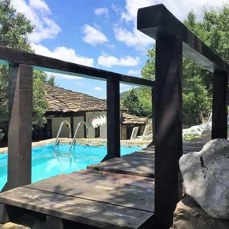 Dzhelepova Guest House- Pool Access Bozhentsi