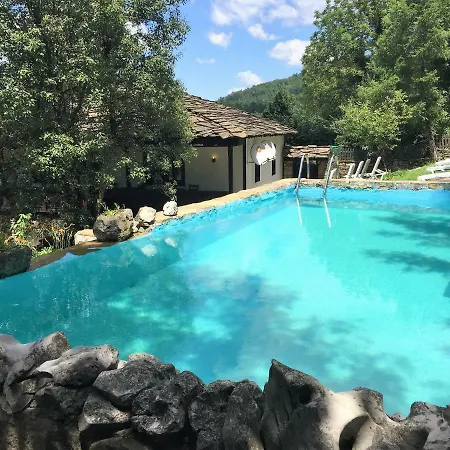 Dzhelepova Guest House- Pool Access Bozhentsi